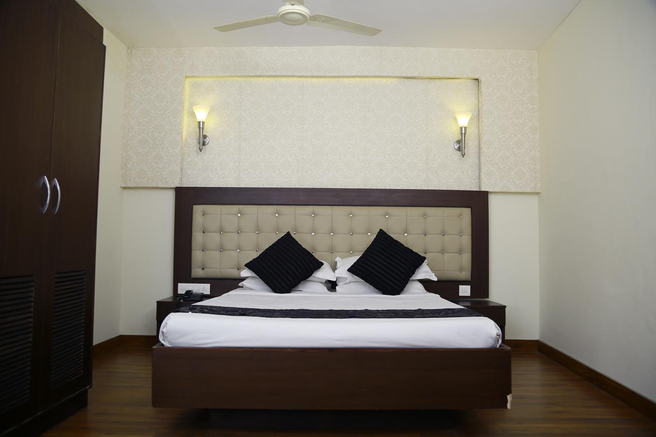 Green Park Residency Kannur Eksteriør billede